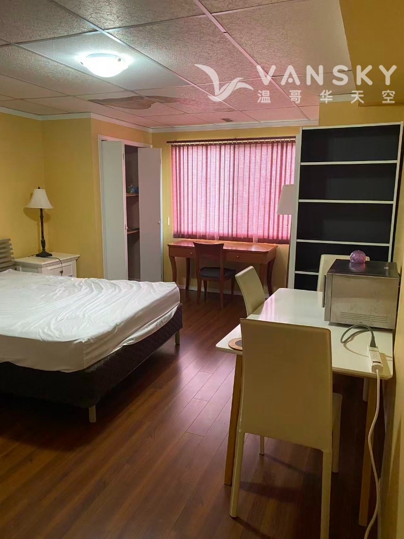 251031134445_living room  bedroom.jpg